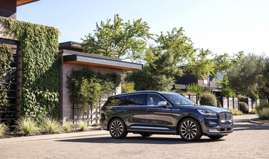  Lincoln Aviator Grand Touring 2019 года  (фото 35 из 67)